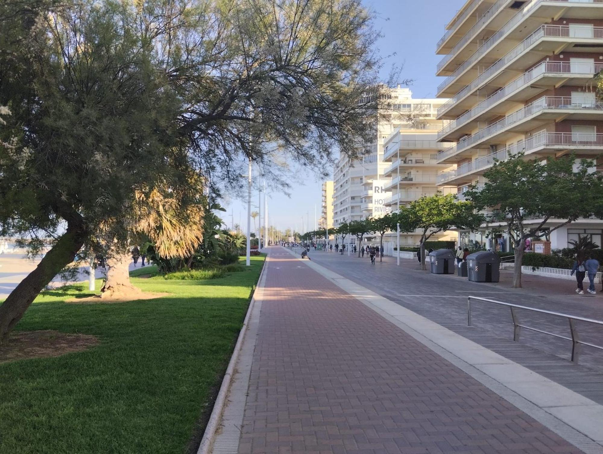 Baleares III Apartamento A 100 Metros De La Arena Playa de Gandia Esterno foto
