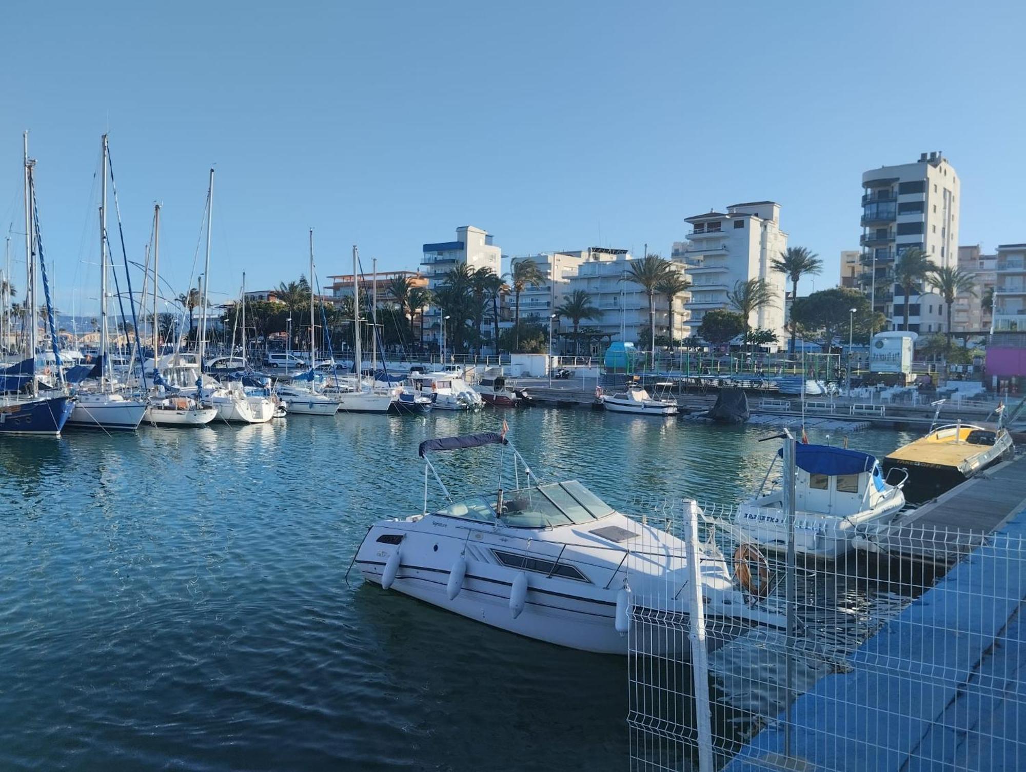 Baleares III Apartamento A 100 Metros De La Arena Playa de Gandia Esterno foto