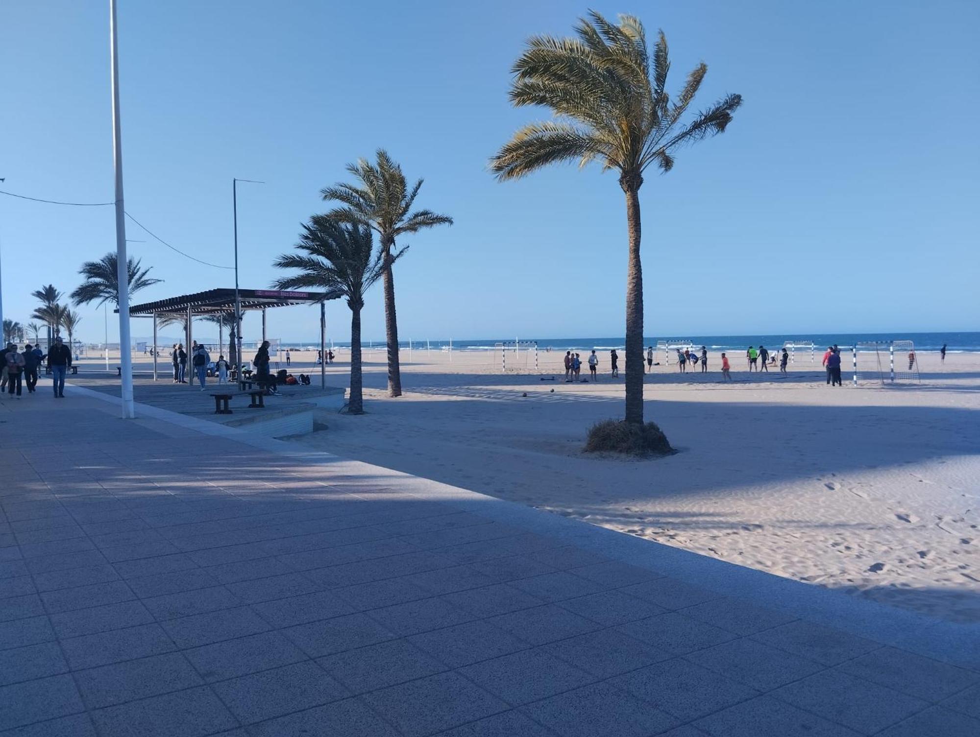 Baleares III Apartamento A 100 Metros De La Arena Playa de Gandia Esterno foto